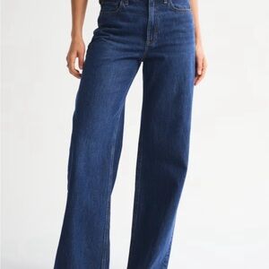 Abercrombie & Fitch dark blue High raise wide leg Jean.